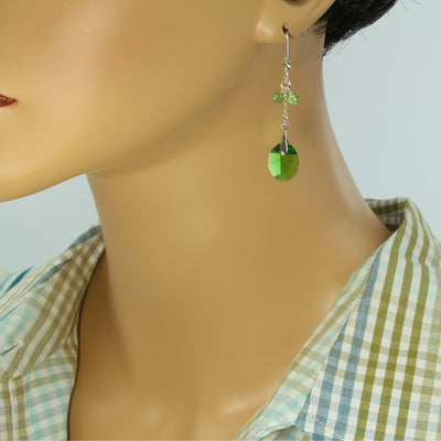Faceted Leaf Earrings - Trendy - Leaf Earrings - Fern Green